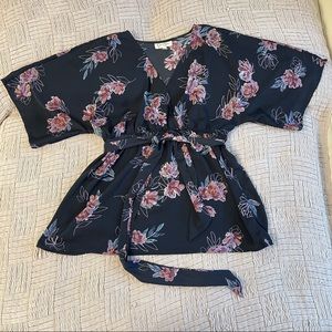 Maternity floral kimono top by Jessica Simpson. Spring and summer maternity top.